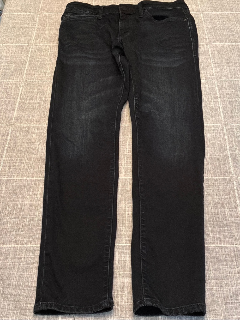 Mavi “James” skinny jeans in black, size 31
